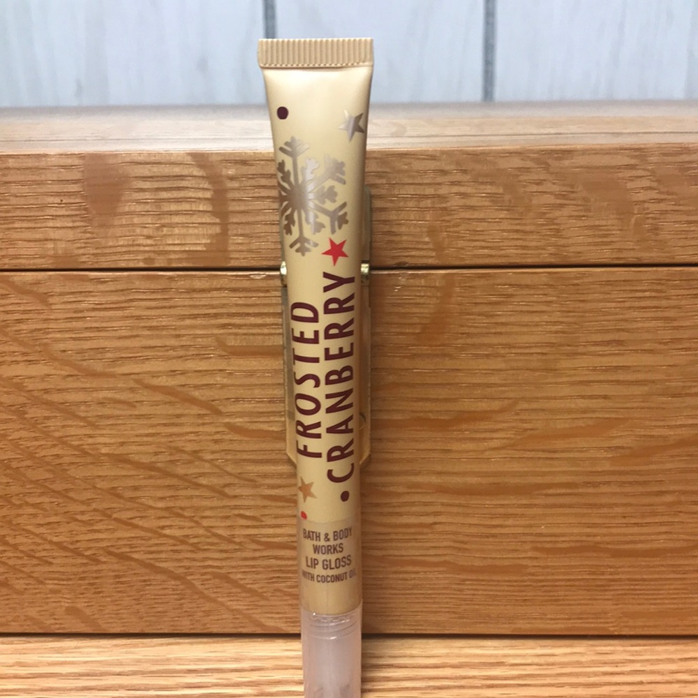 NWT, sealed Bath & Body Works Lip Gloss in Frosted Cranberry